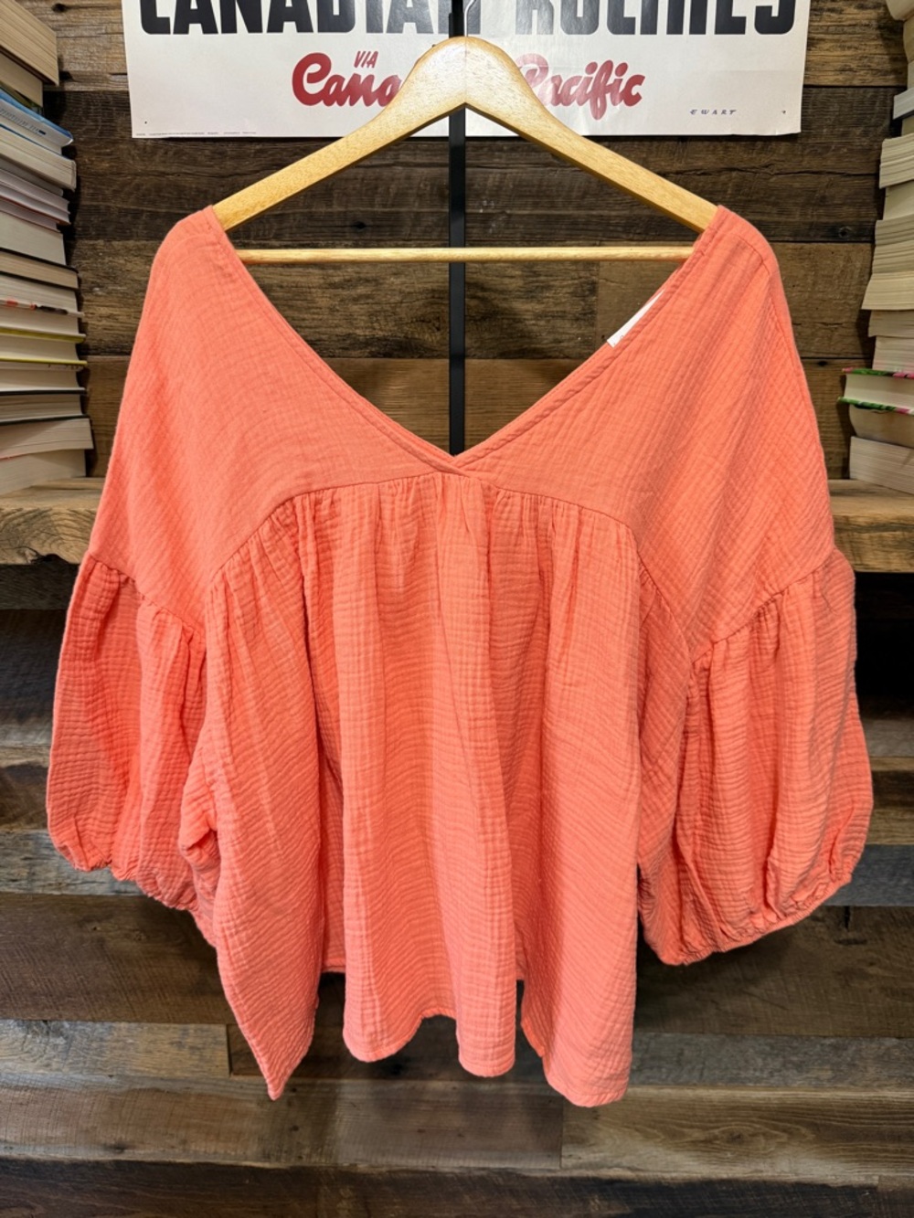 Ces Femme Coral V-Neck Peasant Tunic